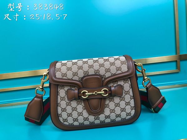 classic lady cross-body bag high-end custom quality cross-body bag single shoulder bag fashion style gold metal accessories with detachab
classic lady cross-body bag high-end custom quality cross-body bag single shoulder bag fashion style gold metal accessories with detachab
