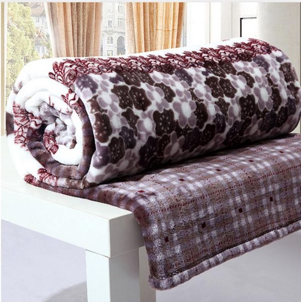 soft warm coral fleece blanket on bed/sofa/plane/travel winter blanket throw sleeping bed cobertor
soft warm coral fleece blanket on bed/sofa/plane/travel winter blanket throw sleeping bed cobertor