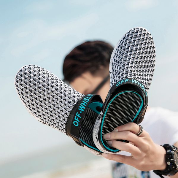 original new garden flip flops water shoes men holes summer beach aqua slipper outdoor sandal gardening shoes big plus size 46
original new garden flip flops water shoes men holes summer beach aqua slipper outdoor sandal gardening shoes big plus size 46