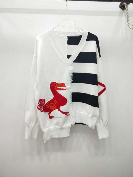 711 2019 осенний бренд тот же стиль свитер обычный пуловер v образным вырезом роскошный свитер обшитый панелями женская одежда цянь, White;black
711 2019 осенний бренд тот же стиль свитер обычный пуловер v образным вырезом роскошный свитер обшитый панелями женская одежда цянь, White;black