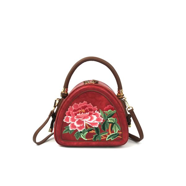 2020 new chinese style embroidery small round bag fashion wild retro shoulder diagonal bag unique personality handbag women
2020 new chinese style embroidery small round bag fashion wild retro shoulder diagonal bag unique personality handbag women