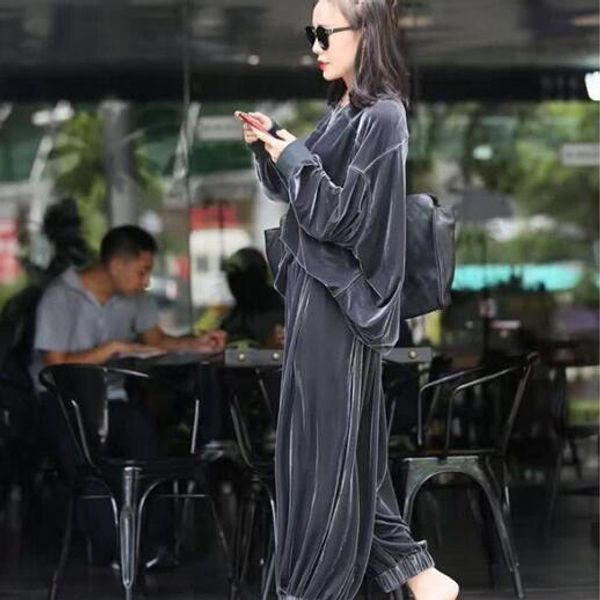 2 piece sets velvet women casual office lady fashion o-neck suit set coat with pants elegant chic work sets df232, White;black
2 piece sets velvet women casual office lady fashion o-neck suit set coat with pants elegant chic work sets df232, White;black