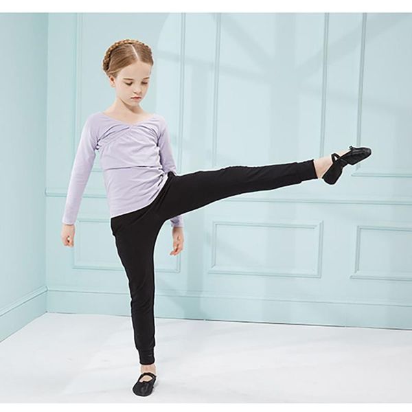 stage wear toddlers season long sleeves ballet dance sets for girls children latin costumes, Black;red
stage wear toddlers season long sleeves ballet dance sets for girls children latin costumes, Black;red