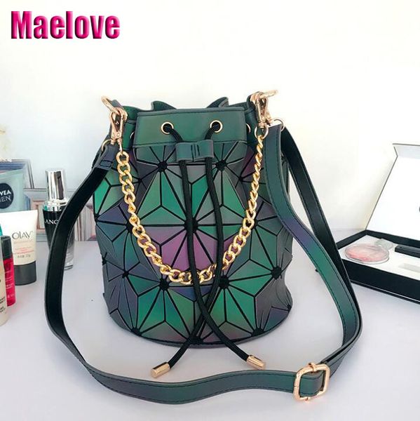 maelove luminous bag geometric bucket shoulder bag luxury handbags women bags designer hologram
maelove luminous bag geometric bucket shoulder bag luxury handbags women bags designer hologram