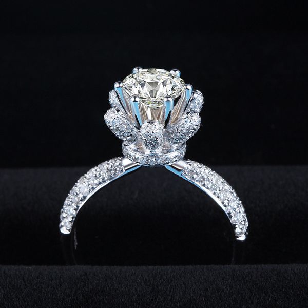 sparkling luxury natural large gemstone classic heart-shaped ring for girls' real charm high-end wedding jewelry, Golden;silver
sparkling luxury natural large gemstone classic heart-shaped ring for girls' real charm high-end wedding jewelry, Golden;silver