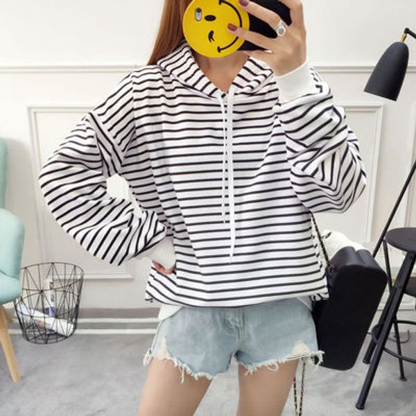 2018 new women striped loose hoodies fashion ladies hooded round neck women's long-sleeved female casual sweatshirts, Black
2018 new women striped loose hoodies fashion ladies hooded round neck women's long-sleeved female casual sweatshirts, Black