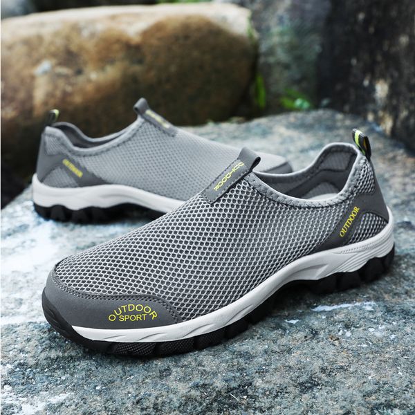 made in china 2020 fashion designer running shoes for men women summer breathable outdoor sports trainers sneakers homemade brand size 39-44, White;red
made in china 2020 fashion designer running shoes for men women summer breathable outdoor sports trainers sneakers homemade brand size 39-44, White;red