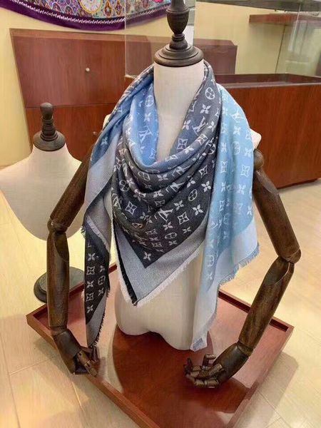high qualtiy luxury fashion scarf women pashmina size 140x140cm gradient color silk scarf designers scarves for women with no box, Blue;gray
high qualtiy luxury fashion scarf women pashmina size 140x140cm gradient color silk scarf designers scarves for women with no box, Blue;gray