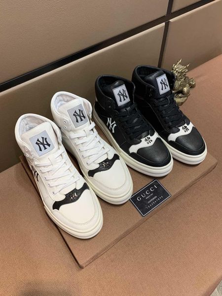 k5 fashion casual shoes quality leather men shoes comfortable autumn and winter warm luxury shoes original box packaging zapatos hombre, Black
k5 fashion casual shoes quality leather men shoes comfortable autumn and winter warm luxury shoes original box packaging zapatos hombre, Black