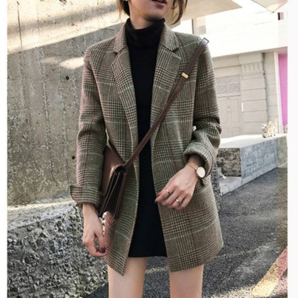 2019 new women fashion plaid blazers suit ladies autumn winter plaid loose retro woolen suit jacket coats female outcoats, Black
2019 new women fashion plaid blazers suit ladies autumn winter plaid loose retro woolen suit jacket coats female outcoats, Black