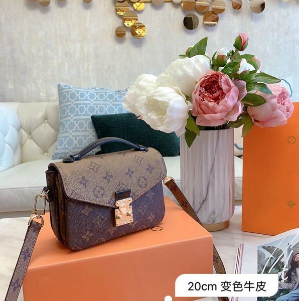 original leather 2020 new handbag leather bag luxury handbags shoulder bag messenger bag -08366, Black 
original leather 2020 new handbag leather bag luxury handbags shoulder bag messenger bag -08366, Black