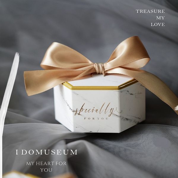 новая европа marble стиль gift box baby shower день рождения коробка конфет сладкий шоколад коробки венчания украшения
новая европа marble стиль gift box baby shower день рождения коробка конфет сладкий шоколад коробки венчания украшения