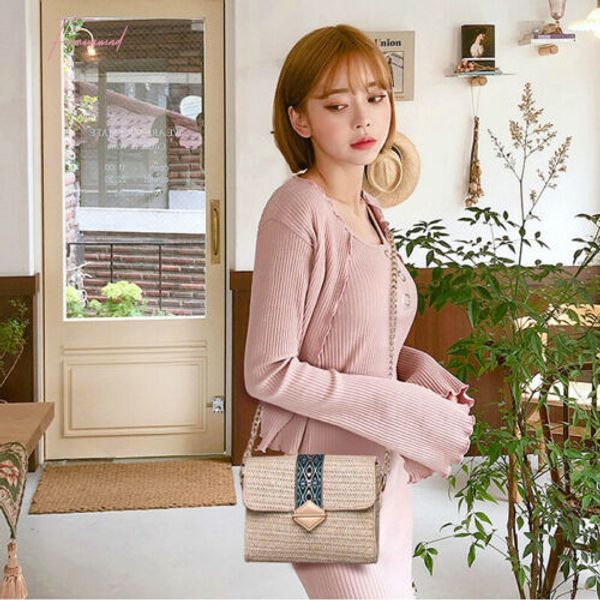 women summer straw shoulder bags rattan handwoven beach crossbody rattan bag ladies cross body messenger bags 2020
women summer straw shoulder bags rattan handwoven beach crossbody rattan bag ladies cross body messenger bags 2020