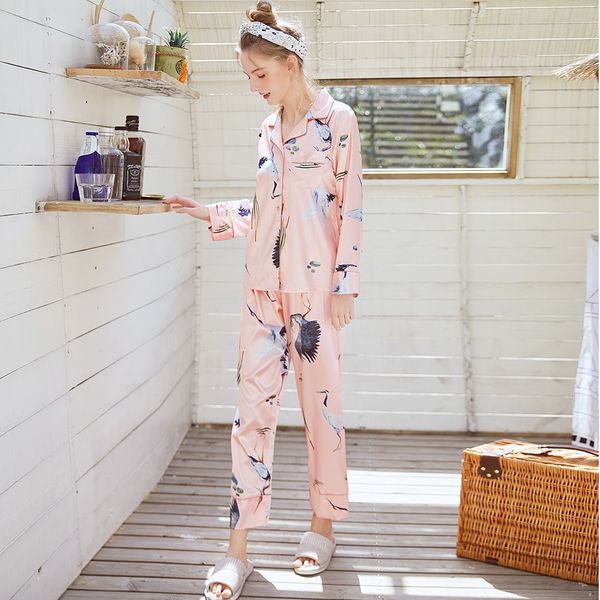 women silk pajama satin ladies pajamas sets long sleeves collar pocket decor with button pants women silk pajamas #4, Black;red
women silk pajama satin ladies pajamas sets long sleeves collar pocket decor with button pants women silk pajamas #4, Black;red