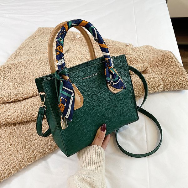 luxury handbags women bags designer vintage tote bag ladies pu leather big capacity messenger shoulder bags bolso mujer handbag
luxury handbags women bags designer vintage tote bag ladies pu leather big capacity messenger shoulder bags bolso mujer handbag
