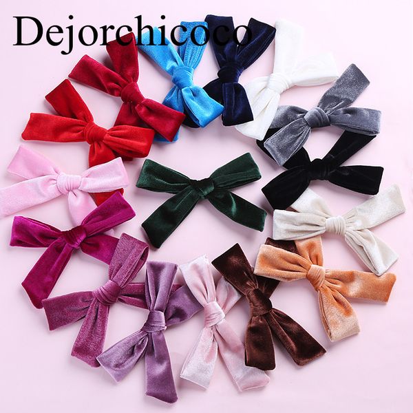 18pcs/lot cute velvet bows hair clips for girls,knot flock school girls hairpins,kids children hair accessories  colors, Slivery;white 
18pcs/lot cute velvet bows hair clips for girls,knot flock school girls hairpins,kids children hair accessories  colors, Slivery;white