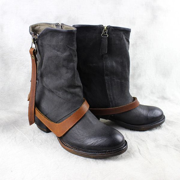 personalized rome boots autumn and winter handmade leather boots retro pointed leather original short national style, Black
personalized rome boots autumn and winter handmade leather boots retro pointed leather original short national style, Black