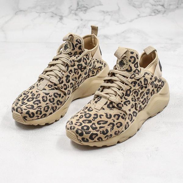 new fashion huarache ultra breathable running shoes men women outdoor airs huaraches shoes athletic hurache sport shoes sneakers 36-45, White;red
new fashion huarache ultra breathable running shoes men women outdoor airs huaraches shoes athletic hurache sport shoes sneakers 36-45, White;red
