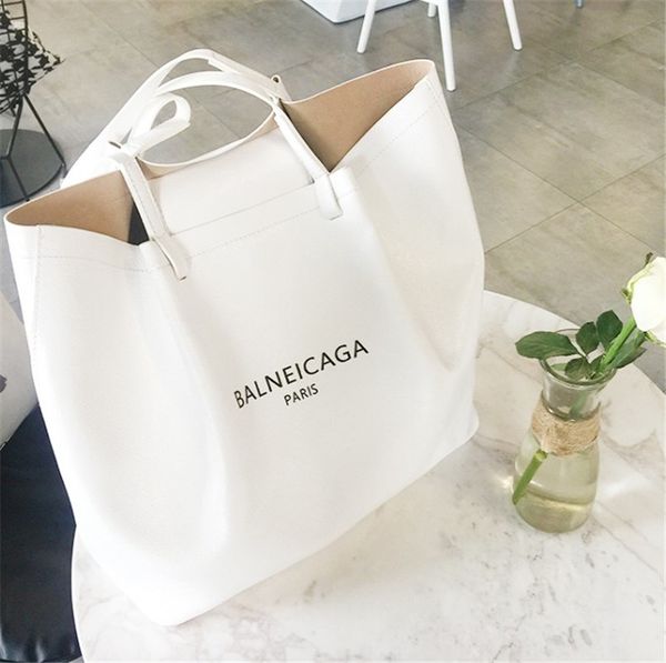 designer handbag women's handbag simple casual letter tote shoulder bag good match daughter package large capacity fashion 4
designer handbag women's handbag simple casual letter tote shoulder bag good match daughter package large capacity fashion 4