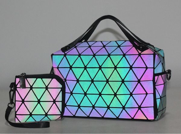 fashion women luminous sac hologram bag tote geometry quilted shoulder bags saser plain folding handbags bolasa set/2bags
fashion women luminous sac hologram bag tote geometry quilted shoulder bags saser plain folding handbags bolasa set/2bags
