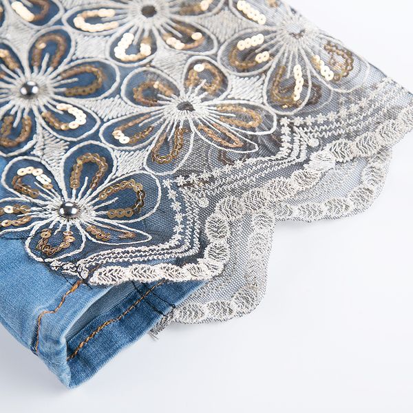 spring summer 2017 woman sequins black blue flare lace jeans pants with embroidery , women autumn embroidered denim trousers
spring summer 2017 woman sequins black blue flare lace jeans pants with embroidery , women autumn embroidered denim trousers