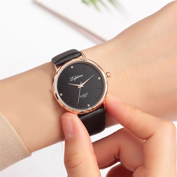otoky watch men watches high-end quality fashion retro design reloj hombre men's watch trend wristwatch clock 19april19, Slivery;brown
otoky watch men watches high-end quality fashion retro design reloj hombre men's watch trend wristwatch clock 19april19, Slivery;brown
