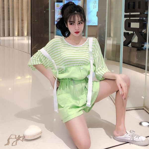 2020 new round neck loose all-match striped waist slimming casual bib two-piece suit women, Black;white 
2020 new round neck loose all-match striped waist slimming casual bib two-piece suit women, Black;white