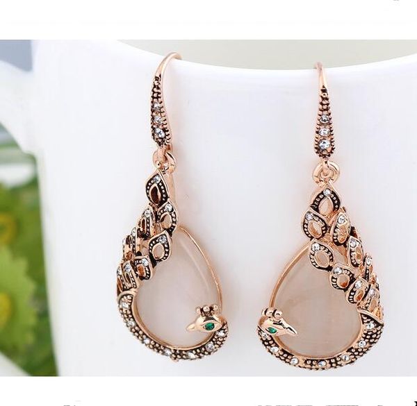 european and american gem necklace earring set peacock crystal rhinestone pendant necklace drop earring set fashion waterdrop jewelry set, Silver
european and american gem necklace earring set peacock crystal rhinestone pendant necklace drop earring set fashion waterdrop jewelry set, Silver