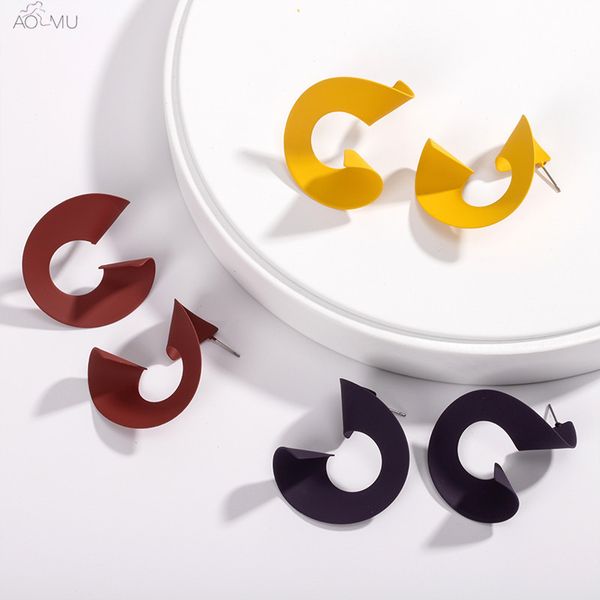 aomu new korean personality fashion metal paint colorful irregular geometric stud earrings for women gifts party jewelry brincos, Golden;silver
aomu new korean personality fashion metal paint colorful irregular geometric stud earrings for women gifts party jewelry brincos, Golden;silver