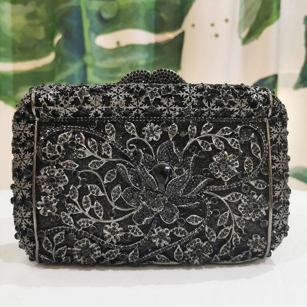 xiyuan 2020 new evening clutch black crystal bags fashion rhinestone clutches gemstone women diamond party purse lady phone bag
xiyuan 2020 new evening clutch black crystal bags fashion rhinestone clutches gemstone women diamond party purse lady phone bag