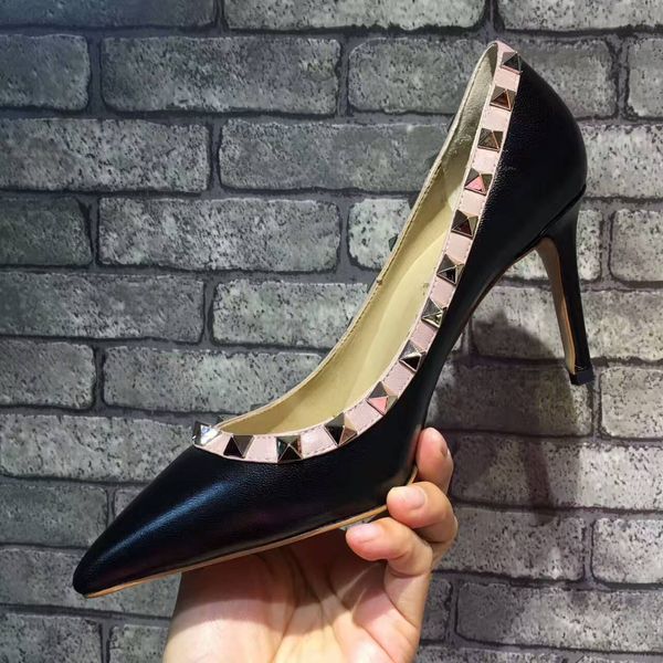 luxury designer women rivets heels red bottom pumps high heels black nude pointed toes round bride dress wedding shoes 35-42
luxury designer women rivets heels red bottom pumps high heels black nude pointed toes round bride dress wedding shoes 35-42