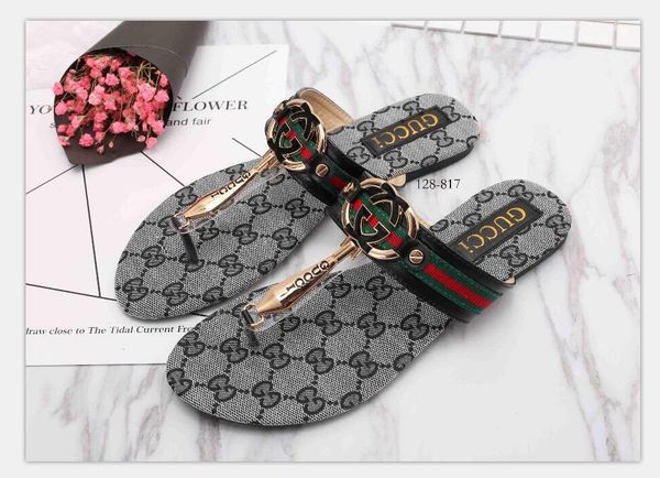 6521 women slide sandals designer shoes luxury slide summer fashion wide flat slippery with thick sandals slipper flip flops size 35-42, Black
6521 women slide sandals designer shoes luxury slide summer fashion wide flat slippery with thick sandals slipper flip flops size 35-42, Black