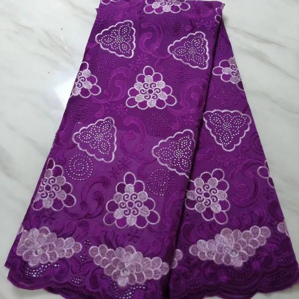 5yards/pc most popular purple african cotton fabric embroidery swiss voile dry lace for clothes bc94-4, Black;white
5yards/pc most popular purple african cotton fabric embroidery swiss voile dry lace for clothes bc94-4, Black;white