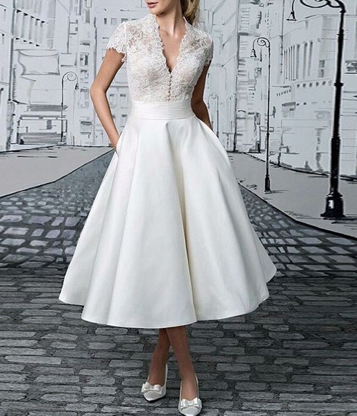 Vintage V Neck Wedding Dress Robe De Mariage Appliques Lace Tea-length Illusion Bridal Gown vestidos novia cortos, White
Vintage V Neck Wedding Dress Robe De Mariage Appliques Lace Tea-length Illusion Bridal Gown vestidos novia cortos, White