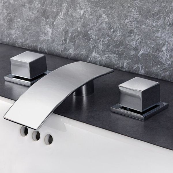 bathroom dual holder three-hole deck mounted tub waterfall faucet cold and faucet tap brass basin taps chrome
bathroom dual holder three-hole deck mounted tub waterfall faucet cold and faucet tap brass basin taps chrome