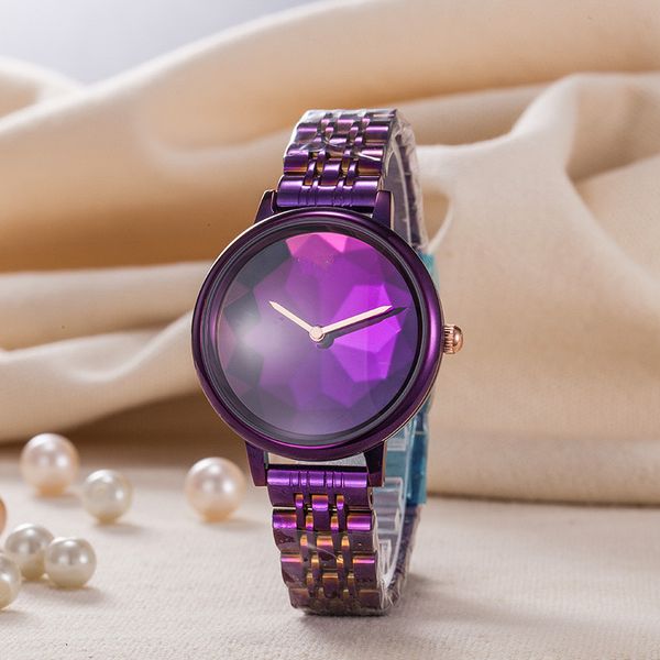 2022 new brand womens fashion leisure quartz watch the wrist watch gift of sell like cakes women's luxury, Slivery;brown
2022 new brand womens fashion leisure quartz watch the wrist watch gift of sell like cakes women's luxury, Slivery;brown