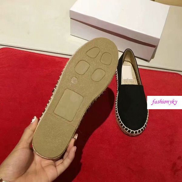 luxury couple shoes with tiger head single shoes and lazy fisherman's shoes, Black
luxury couple shoes with tiger head single shoes and lazy fisherman's shoes, Black