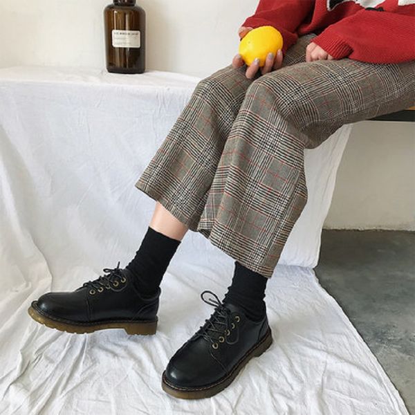 black small leather shoes female ins tide shoes 2019 spring and autumn new wild students retro british style flat
black small leather shoes female ins tide shoes 2019 spring and autumn new wild students retro british style flat