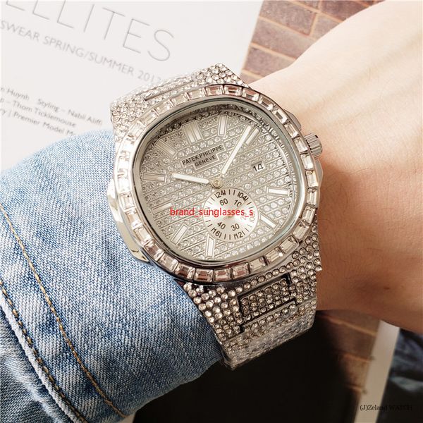 2020 square diamond men watch luxury gold iced out watch big dial quartz business wrist hip hop male clock relogio masculino su, Slivery;brown
2020 square diamond men watch luxury gold iced out watch big dial quartz business wrist hip hop male clock relogio masculino su, Slivery;brown
