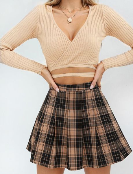 new fashion, fashion, personality, autumn and winter cross-strapping, pitted sweater, knitted sweater and blouse 9606, White
new fashion, fashion, personality, autumn and winter cross-strapping, pitted sweater, knitted sweater and blouse 9606, White