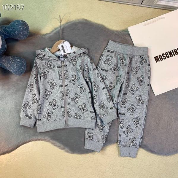 Baby autumn 2 pc cartoon ca ual et hooded printed port top pant children retail clothe
Baby autumn 2 pc cartoon ca ual et hooded printed port top pant children retail clothe