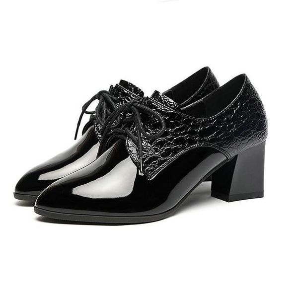 women oxfords genuine cow leather brogue stylespring autumn brand women shoes y200323, Black
women oxfords genuine cow leather brogue stylespring autumn brand women shoes y200323, Black