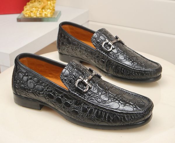 wholesale black and brown men design business shoes,luxury dress shoes,casual shoes,sneakers etc,fast delivery
wholesale black and brown men design business shoes,luxury dress shoes,casual shoes,sneakers etc,fast delivery