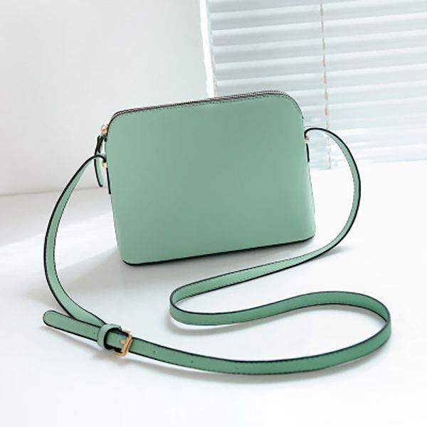 2020 latest designer diagonal shoulder bag pu fashion small letter bag simple casual handbag
2020 latest designer diagonal shoulder bag pu fashion small letter bag simple casual handbag