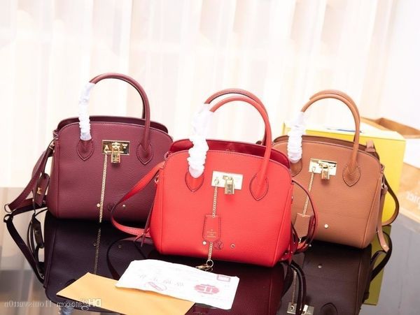 a e a a 2019 new l1ouisvutt0n women handbags single-shoulder bag travel package shopping bag men s bags backpack m54346 m51684
a e a a 2019 new l1ouisvutt0n women handbags single-shoulder bag travel package shopping bag men s bags backpack m54346 m51684