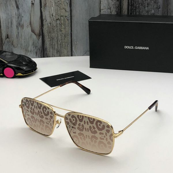 d&g sunglasses for men women fashion wrap sunglasses ray small square frame coating uv protection lens summer style come with package 05, White;black
d&g sunglasses for men women fashion wrap sunglasses ray small square frame coating uv protection lens summer style come with package 05, White;black