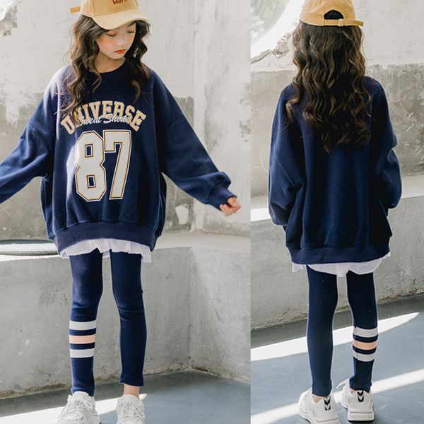 children's autumn and winter sweater sports suit plus velvet thick casual casual big girl cartoon long sleeve two-piece suit, White
children's autumn and winter sweater sports suit plus velvet thick casual casual big girl cartoon long sleeve two-piece suit, White