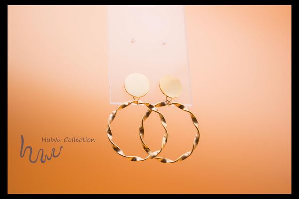 huwu twisted hoop earrings for women basic special big circle ear drops all-match fashion dangle earrings for autumn winter, Golden;silver
huwu twisted hoop earrings for women basic special big circle ear drops all-match fashion dangle earrings for autumn winter, Golden;silver