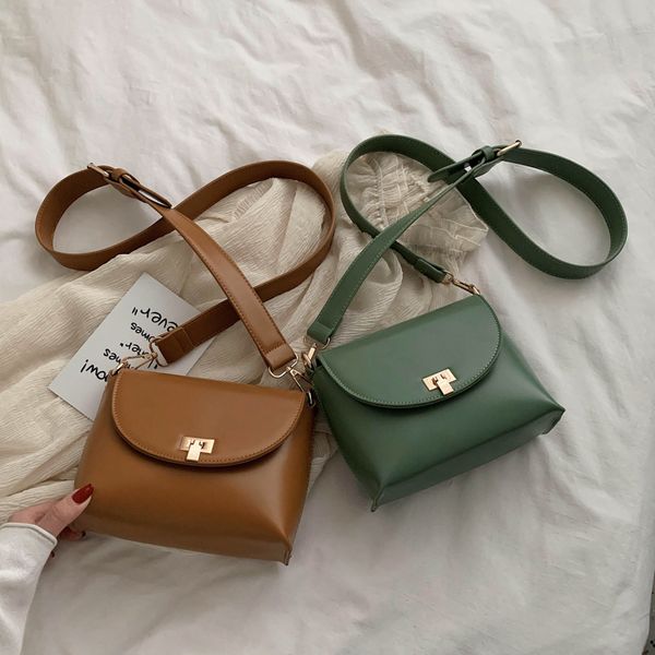 simple style pu leather crossbody bags for women 2020 summer small lady shoulder messenger bag female phone handbags and purses
simple style pu leather crossbody bags for women 2020 summer small lady shoulder messenger bag female phone handbags and purses