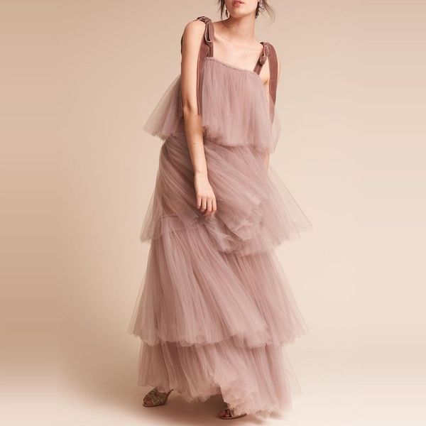 длина gala платья женщин элегантный многоуровневое тюль sukienki boat neck пола без рукавов формальные вечерние платья, White;black 
длина gala платья женщин элегантный многоуровневое тюль sukienki boat neck пола без рукавов формальные вечерние платья, White;black